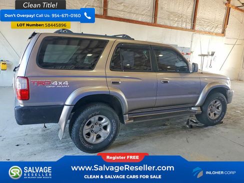 Used 2002 Toyota 4Runner SR5 AWD/4WD image 4