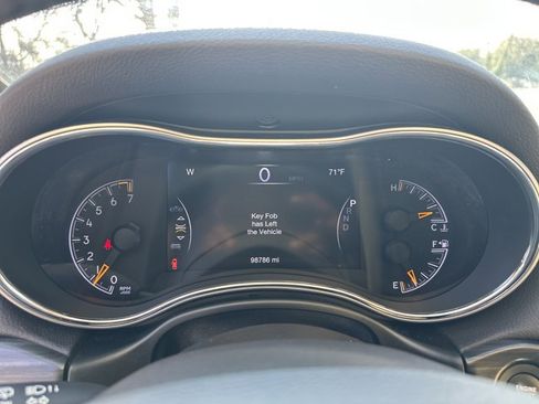 Used 2019 Jeep Grand Cherokee Limited image 31