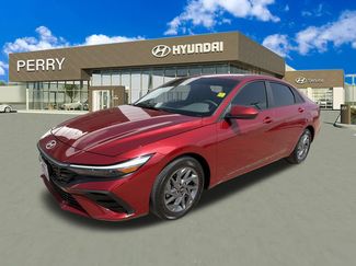 Used 2024 Hyundai Elantra SEL FWD video 1