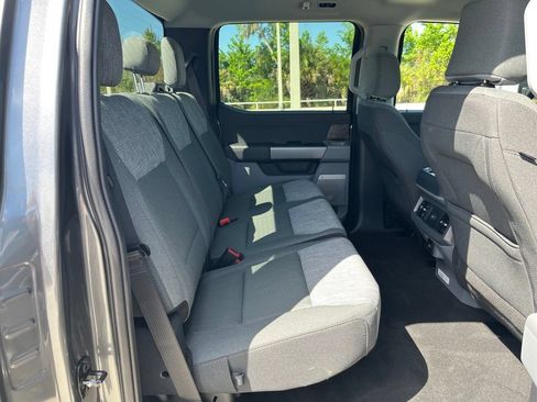 New 2026 Ford F250 XLT w/ XLT Premium Package AWD/4WD image 29