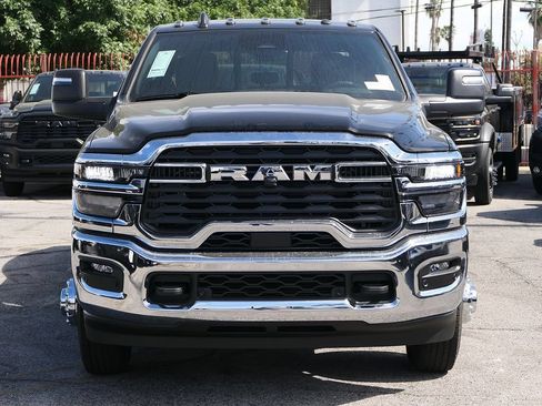 New 2026 RAM 3500 Tradesman AWD/4WD image 8