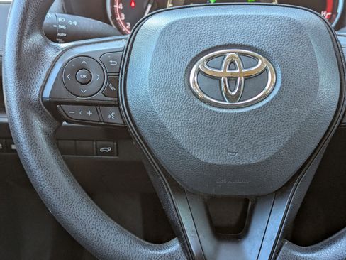 Used 2023 Toyota RAV4 XLE w/ Convenience Package image 21