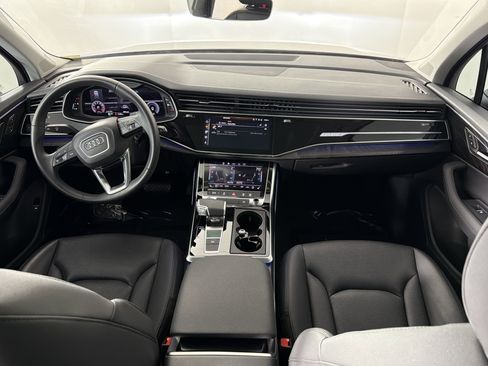 Used 2023 Audi Q7 3.0T Premium Plus image 23