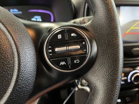 Used 2024 Kia Soul LX w/ Option Group 015 FWD image 28