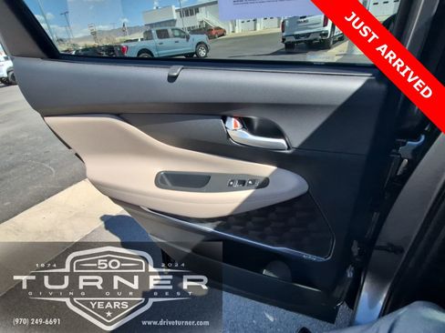 Used 2019 Hyundai Santa Fe AWD image 34