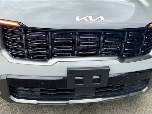 Used 2024 Kia Sorento SX Prestige w/ Olive Brown Leather Package image 33