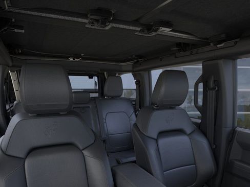 New 2025 Ford Bronco Badlands image 12