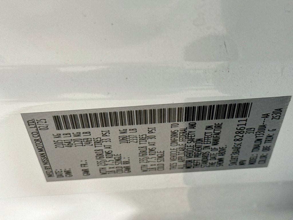 Used 2025 Nissan Rogue SV FWD image 38