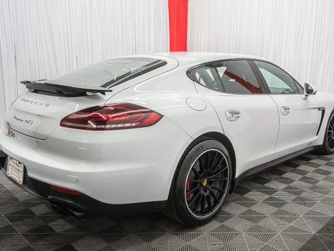 Used 2016 Porsche Panamera GTS AWD/4WD image 17