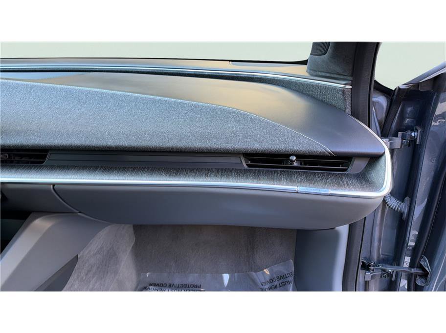 Used 2023 Lucid Air Pure AWD/4WD image 29