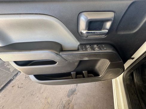 Used 2019 Chevrolet Silverado 2500 W/T image 12