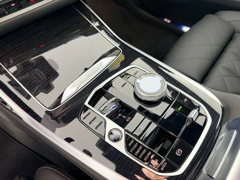New 2027 BMW X7 xDrive40i w/ Executive Package AWD/4WD image 15