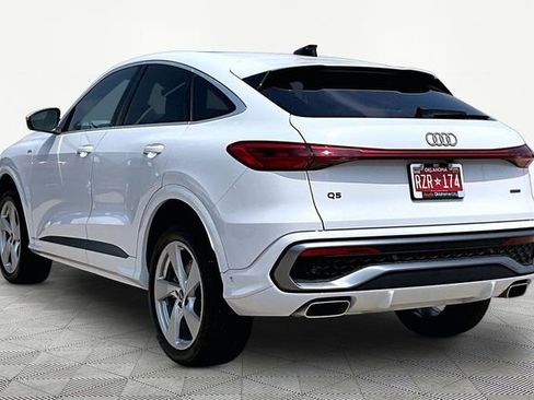 Used 2025 Audi Q5 Premium Plus w/ Premium Plus AWD/4WD image 12