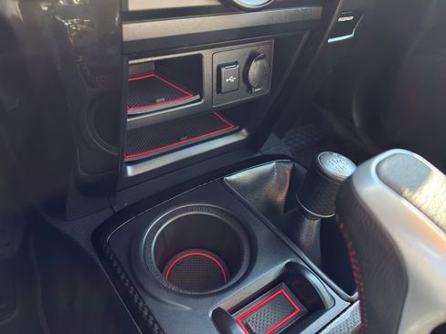 Used 2023 Toyota 4Runner TRD Off-Road Premium w/ Off Road Premium Plus Package AWD/4WD image 19