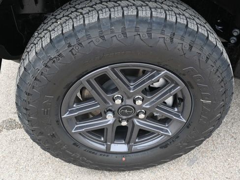 New 2026 Jeep Cherokee Limited image 7