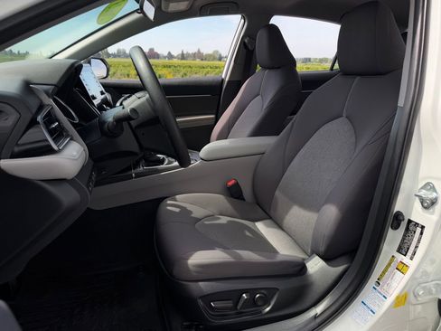 Certified 2023 Toyota Camry LE AWD/4WD image 9