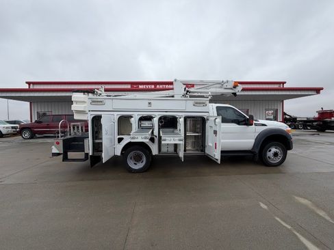 Used 2013 Ford F550 2WD Regular Cab Super Duty w/ Payload Upgrade Pkg image 9