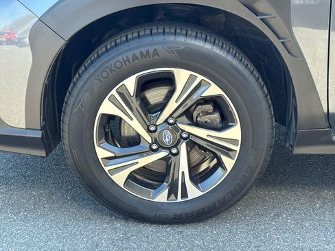 Used 2024 Subaru Crosstrek 2.0i Premium AWD/4WD image 10