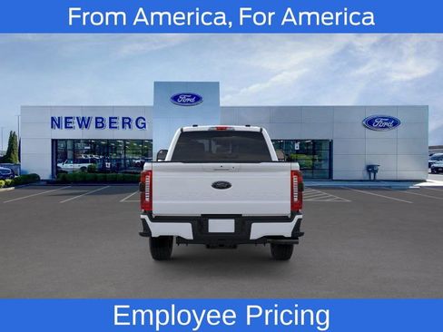 New 2026 Ford F250 XLT w/ XLT Premium Package AWD/4WD image 7