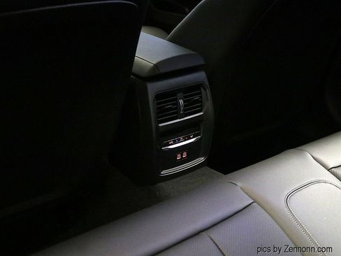 Used 2025 BMW 330i xDrive Sedan w/ M Sport Package image 14