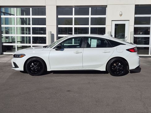 Used 2024 Honda Civic Sport image 9