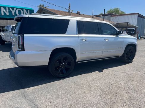 Used 2017 GMC Yukon XL Denali w/ Open Road Package RWD image 4
