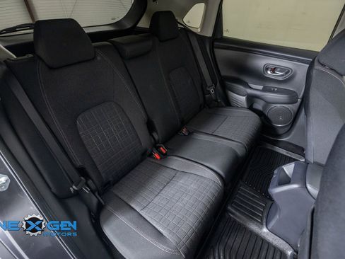 Used 2024 Honda HR-V LX image 38