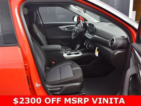 New 2025 Chevrolet Blazer LT image 22