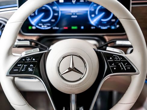 Certified 2023 Mercedes-Benz EQS 450+ Sedan image 15