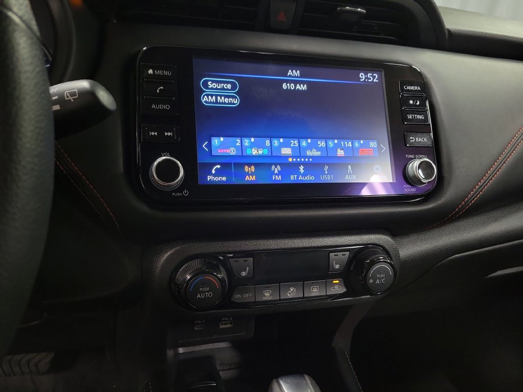 Used 2023 Nissan Kicks SR w/ SR Premium Package FWD image 17