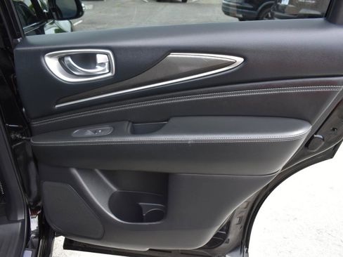Used 2019 INFINITI QX60 Pure AWD/4WD image 39