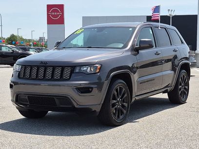 Used 2018 Jeep Grand Cherokee Altitude