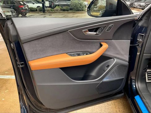 New 2026 Audi RS Q8 performance image 10