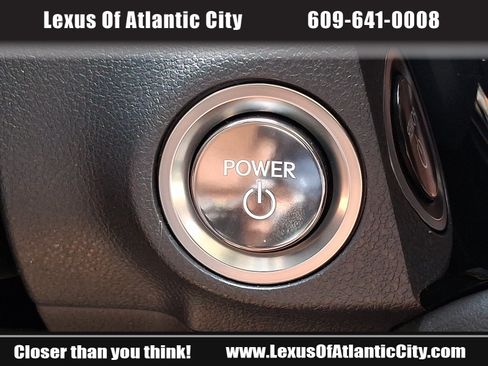 Used 2025 Lexus ES 300h w/ Premium Package FWD image 24