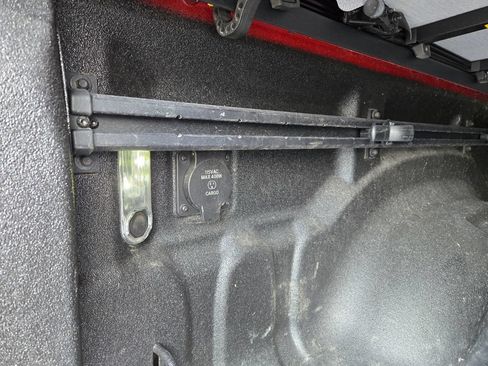 Used 2025 RAM 1500 Big Horn AWD/4WD image 12