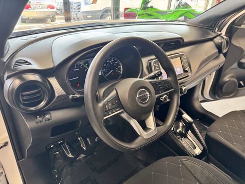 Used 2019 Nissan Kicks S w/ Interior Electronics Package image 13