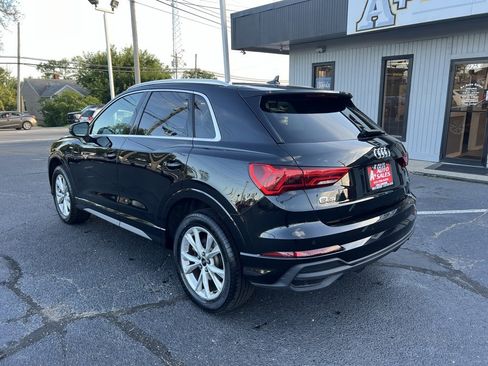 Used 2023 Audi Q3 2.0T Premium image 8