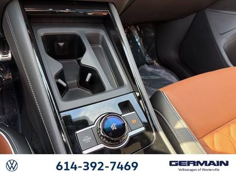 New 2026 Volkswagen Tiguan SEL R-Line image 28