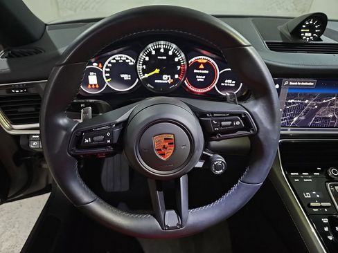 Used 2023 Porsche Panamera 4 Platinum Edition image 9