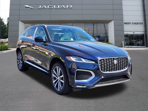 New 2026 Jaguar F-PACE R-Dynamic S image 2