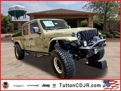 New 2025 Jeep Gladiator Willys