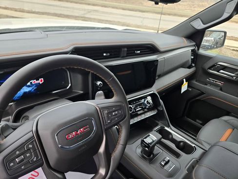 New 2026 GMC Sierra 1500 AT4 w/ AT4 Premium Package image 2