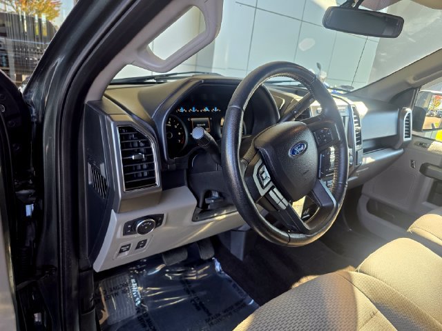 Used 2018 Ford F150 XLT w/ Equipment Group 302A Luxury AWD/4WD image 21