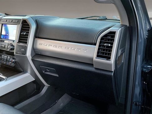 Used 2021 Ford F250 Lariat image 25