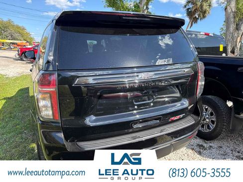 Used 2022 Chevrolet Suburban RST w/ Luxury Package image 4