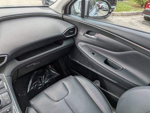 Used 2022 Hyundai Santa Fe Limited FWD image 18