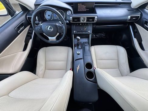 Used 2015 Lexus IS 250 w/ Navigation System Package RWD image 20