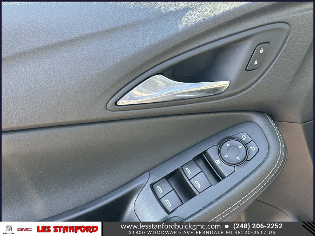 Used 2023 Buick Encore GX Select FWD image 17