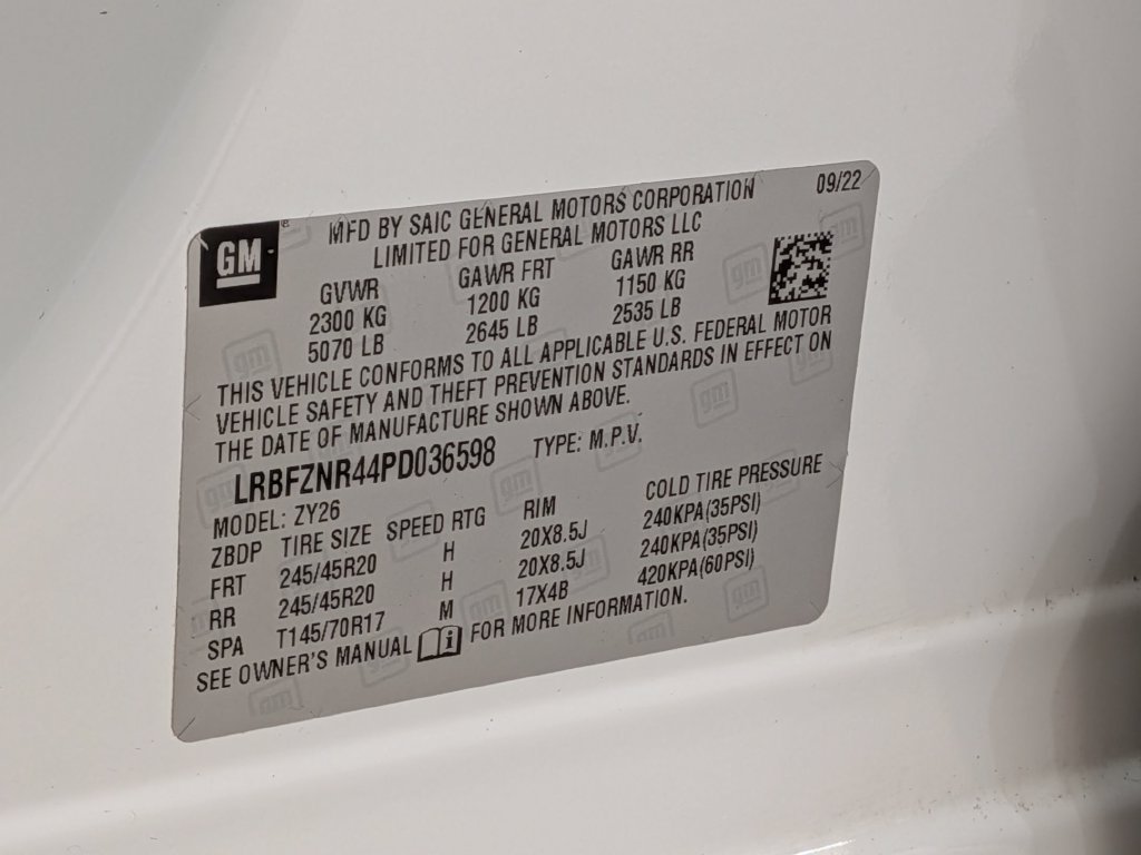 Used 2023 Buick Envision Essence w/ Sport Touring Package FWD image 36