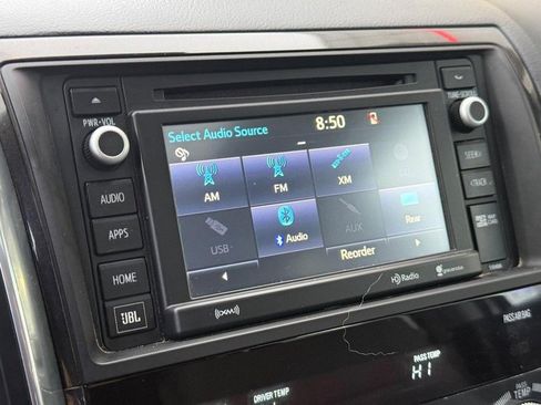 Used 2019 Toyota Sequoia Platinum image 26